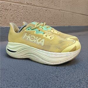 Hoka Skyward X Running Shoes Sneakers Womens Size 8.5 B Sunlight Lemonade Yellow